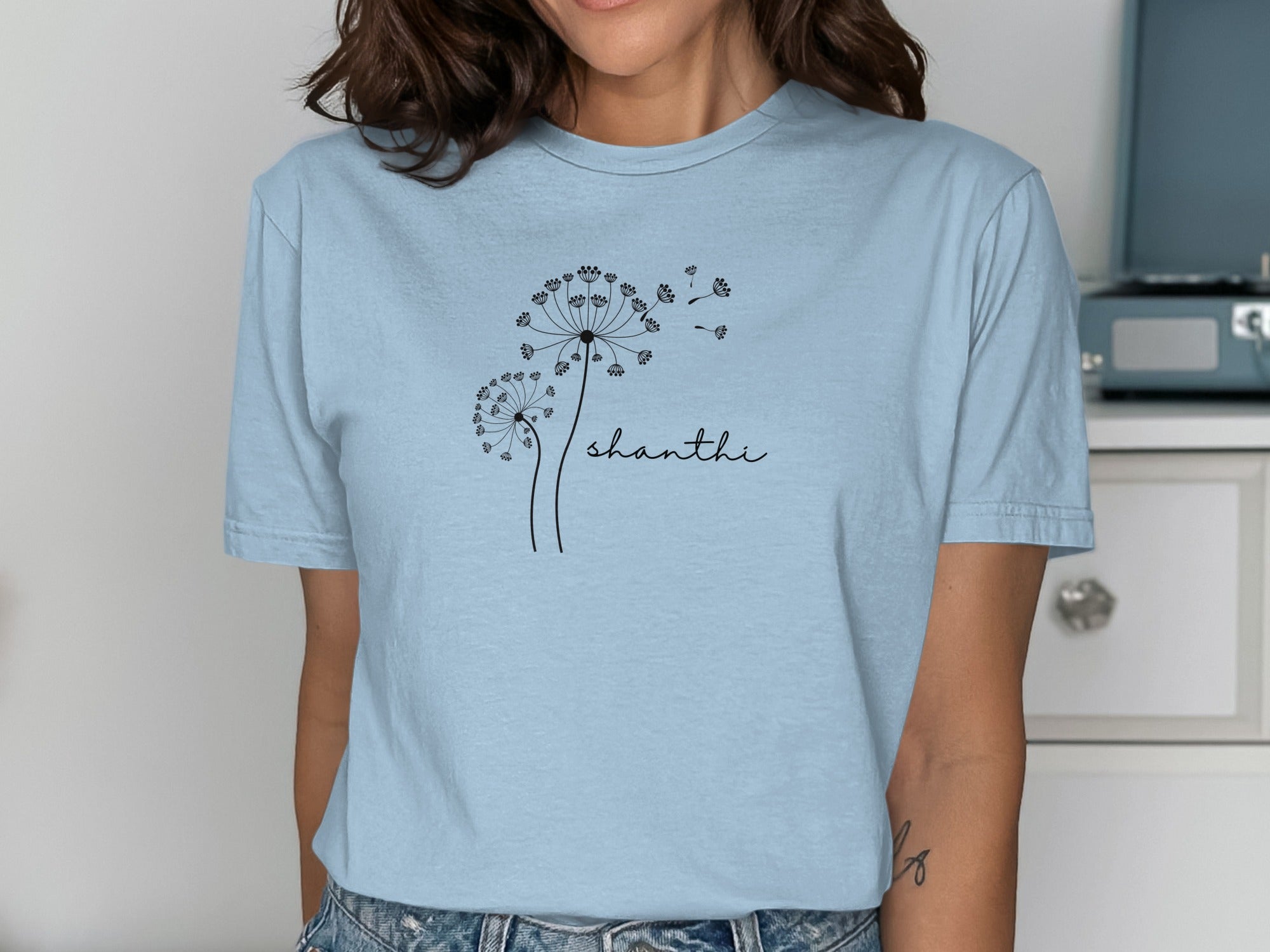 Shanthi Dandelion Graphic Tee
