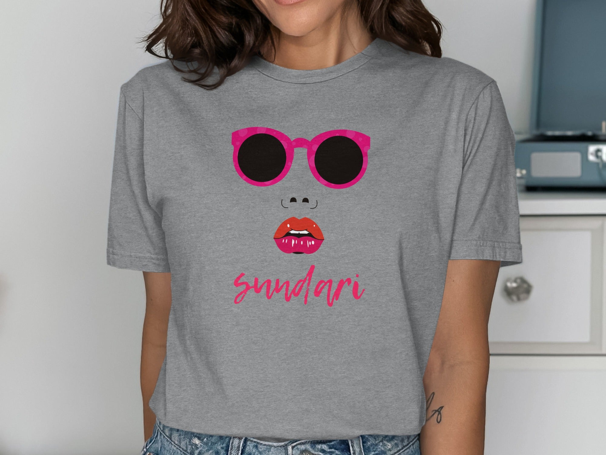 Trendy Gray Tee with Sunglasses and Red Lips Design