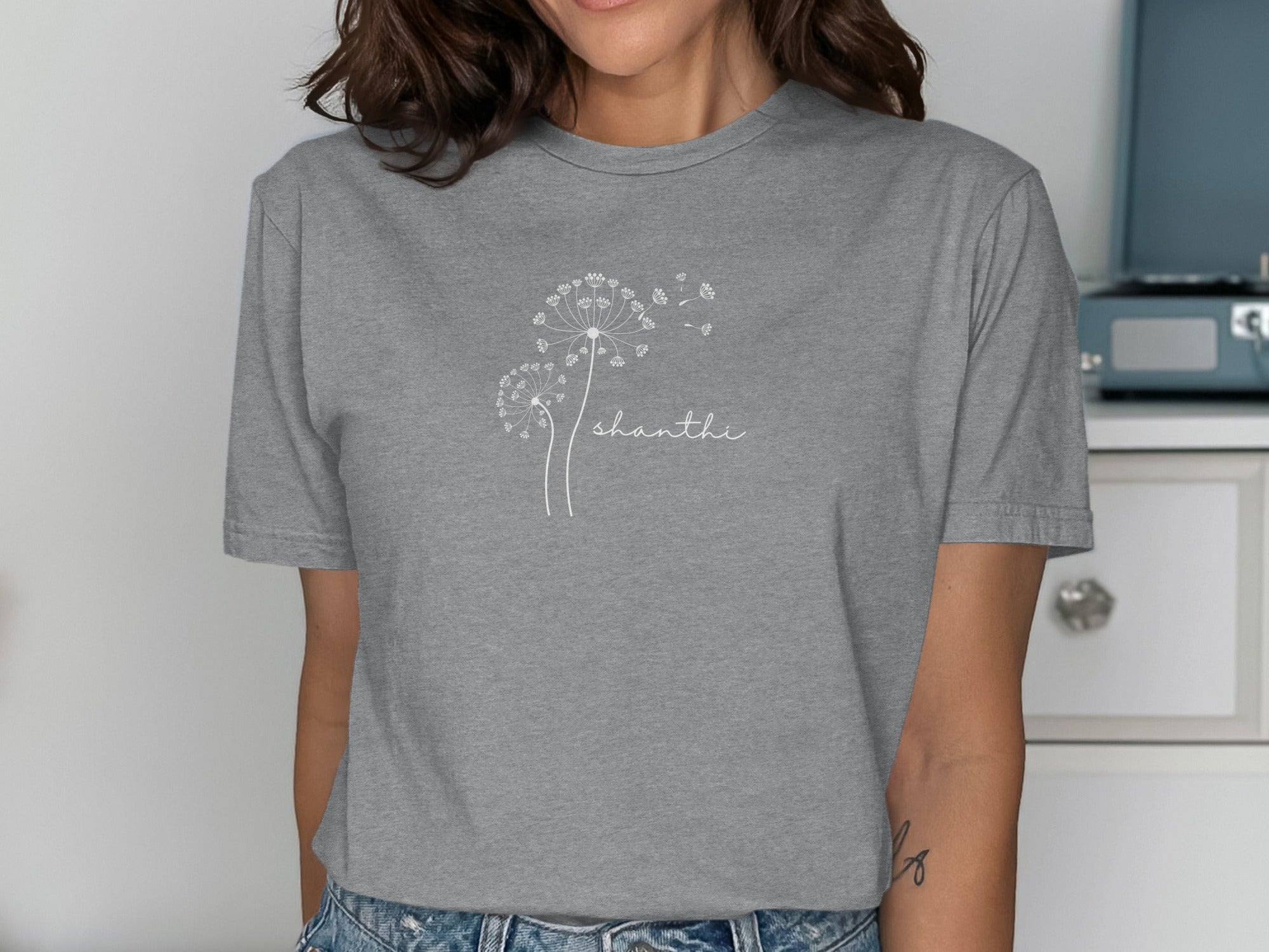 Simple gray shirt with delicate dandelion design