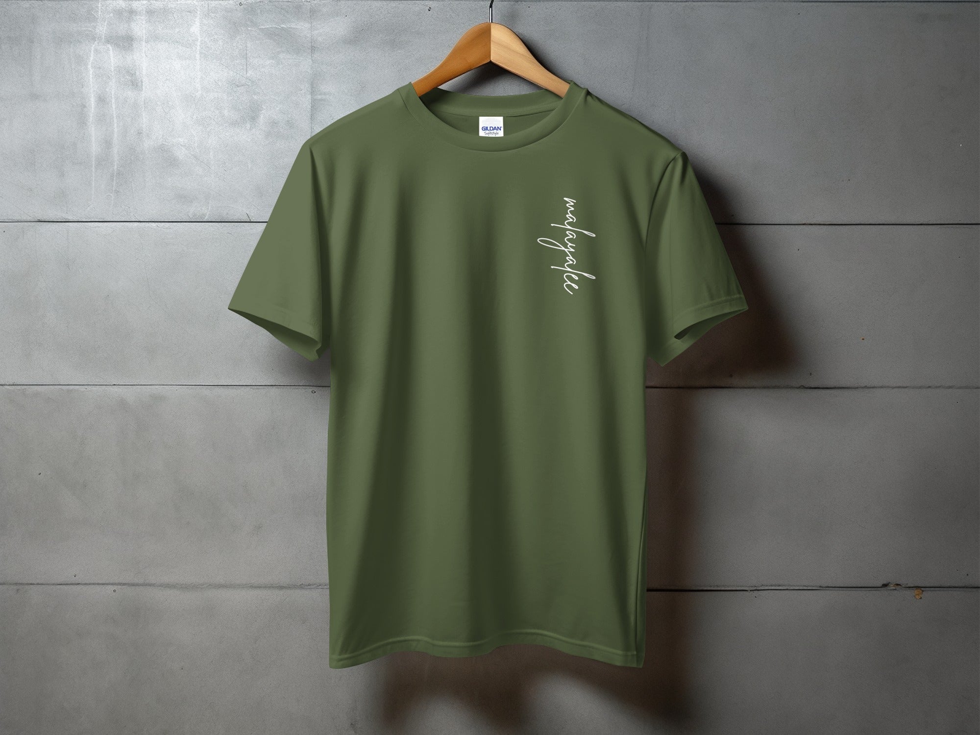 Casual Olive Green T-Shirt with Stylish Script Design