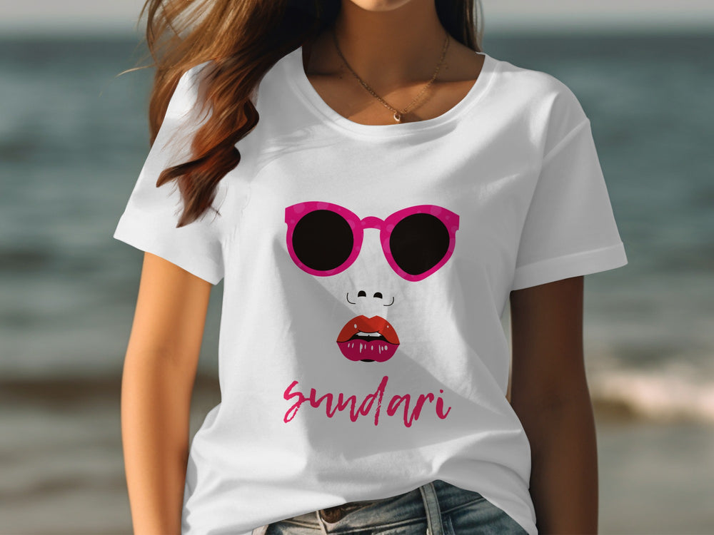 Stylish Graphic T-shirt With Sunglasses Print Design