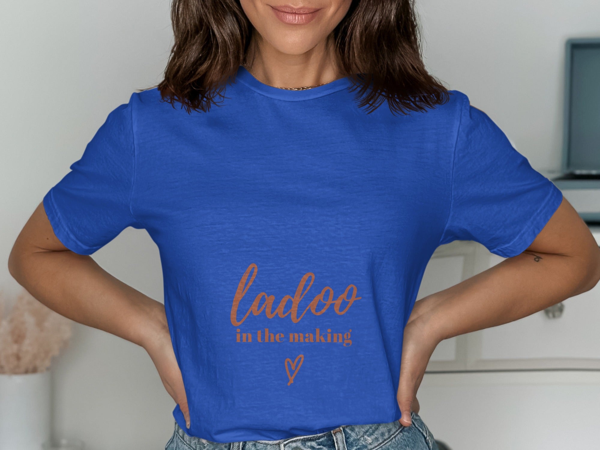 Ladoo in the making heart graphic tee